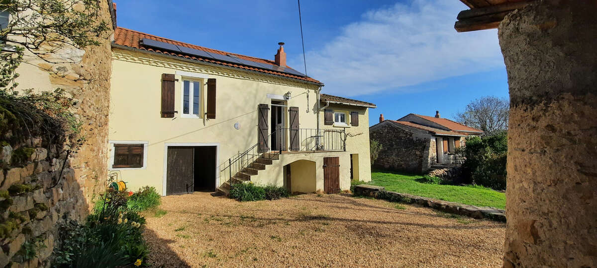 Maison à LEOTOING