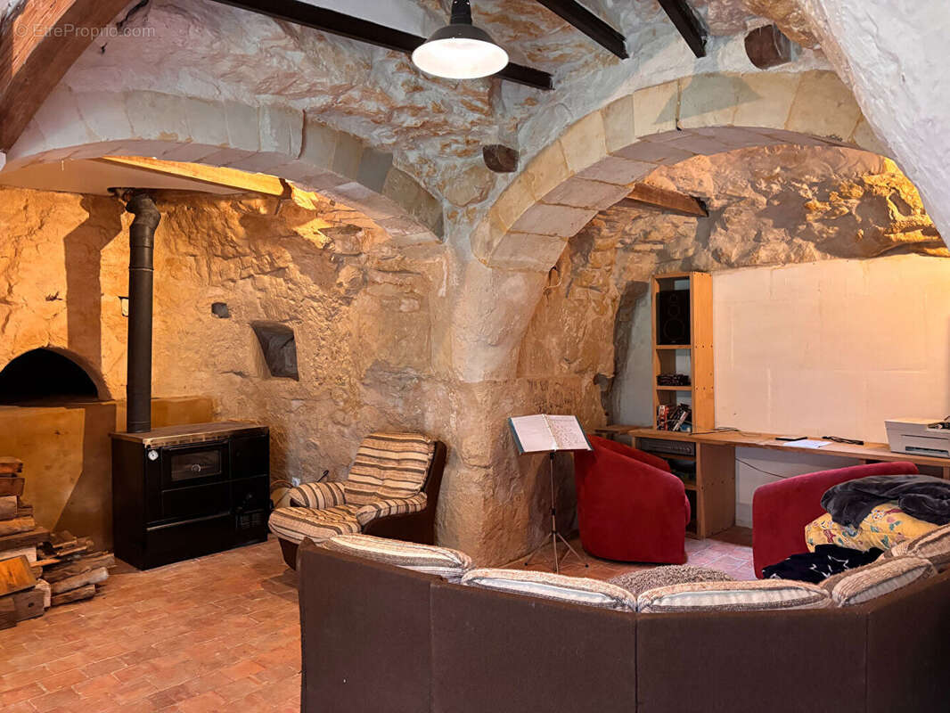 Maison à DOUE-LA-FONTAINE