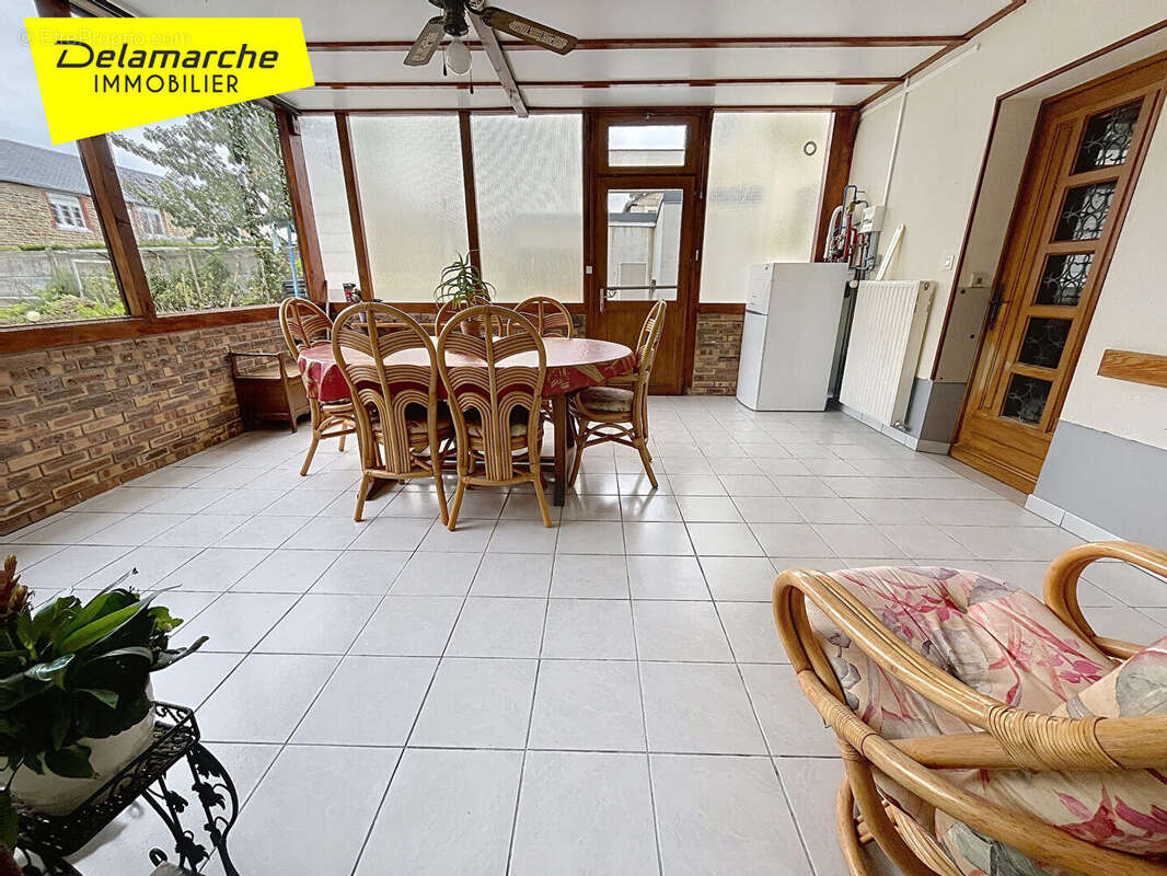 Maison à SAINT-HILAIRE-DU-HARCOUET