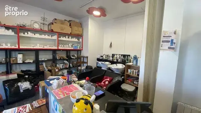 Bien Commercial À Vendre - photo 3