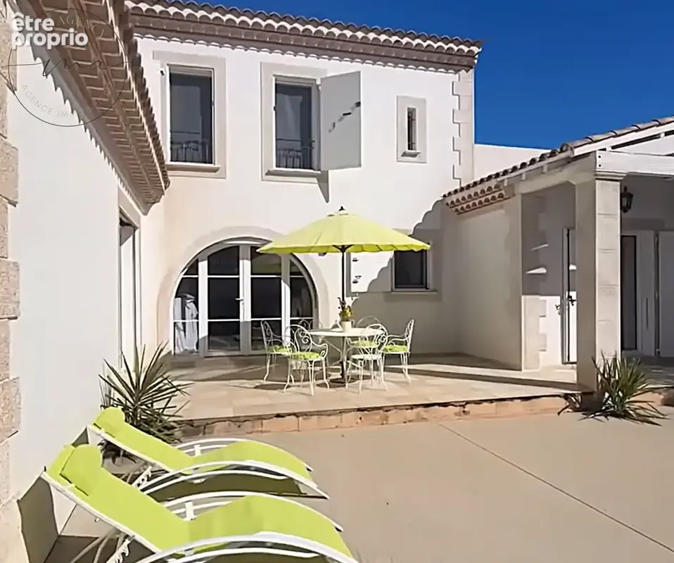 Caux - Proche Pézenas -Élégante villa de 175 m2, 4 chambres, piscine, garage, terrain clos de 855 m2 - photo 3