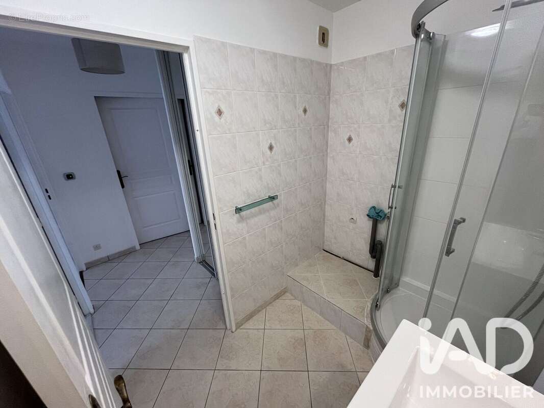 Appartement 66 m² à Evreux  - photo 7