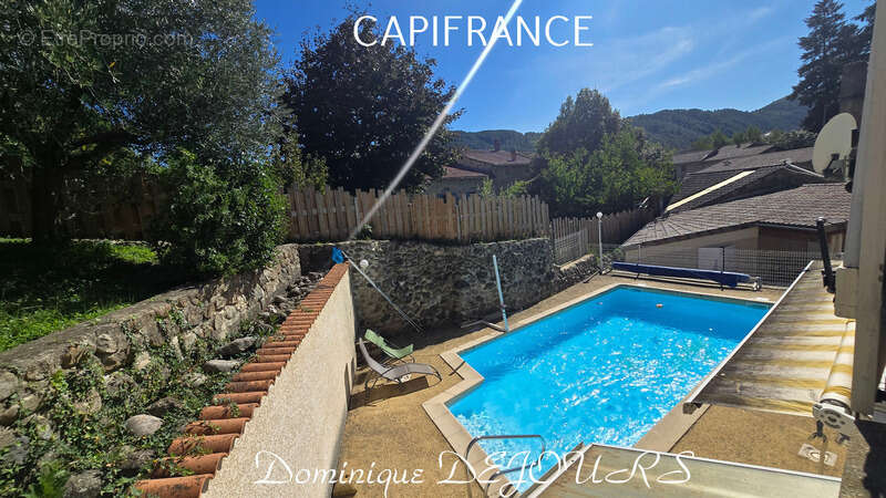 Maison à SAINT-FORTUNAT-SUR-EYRIEUX