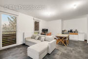 Photo 1 - Appartement à SIMANDRES