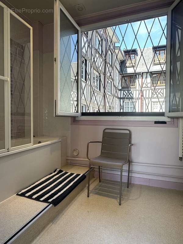 Appartement 51 m² à Rouen  - photo 8