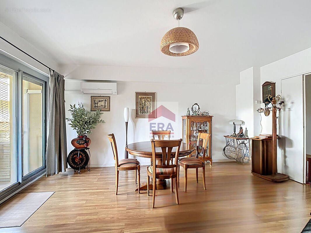 Appartement à MARSEILLE-10E