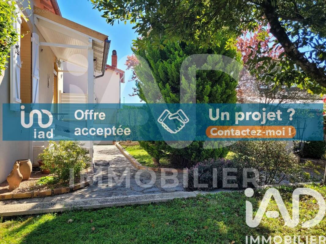 Photo 1 - Maison à MONTLUCON