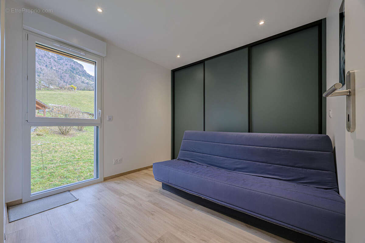 Appartement à DINGY-SAINT-CLAIR