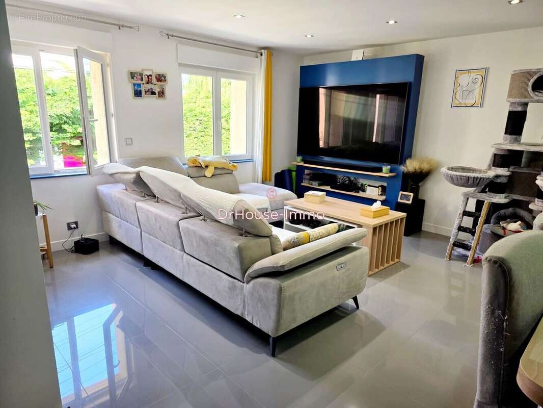 Maison à NANTEUIL-LES-MEAUX