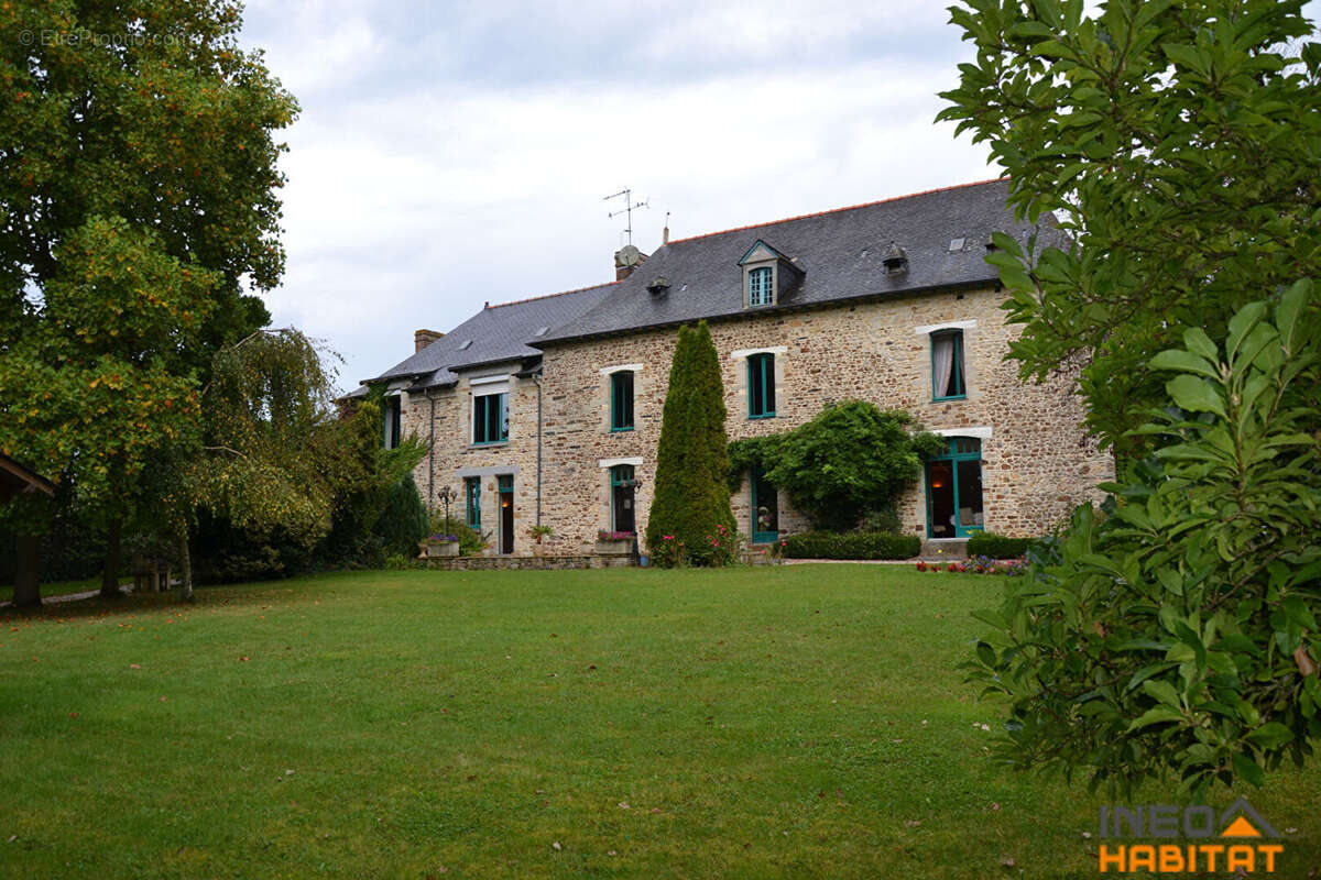 Maison à BALAZE