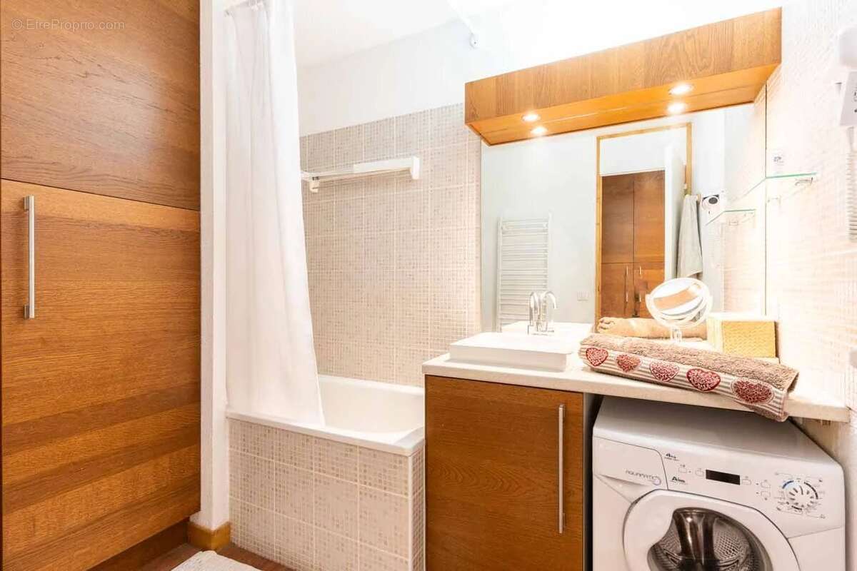 Appartement à LES AVANCHERS-VALMOREL