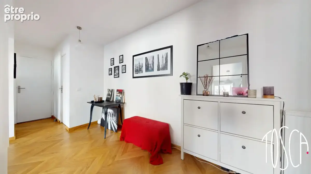 Exclusivité thiais - 2 pieces - balcon - parking - caves x2 - photo 4