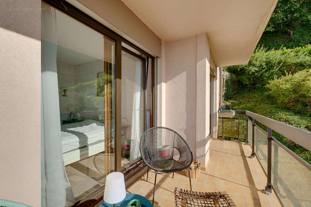 Appartement Evian Les Bains 3 pièces 61.10m² au calme avec vue lac et proche centre-ville - photo 9