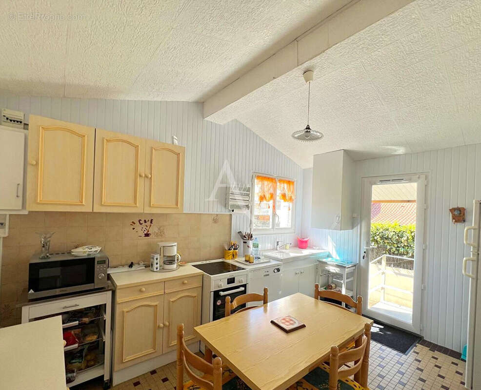 Maison à LONGEVILLE-SUR-MER