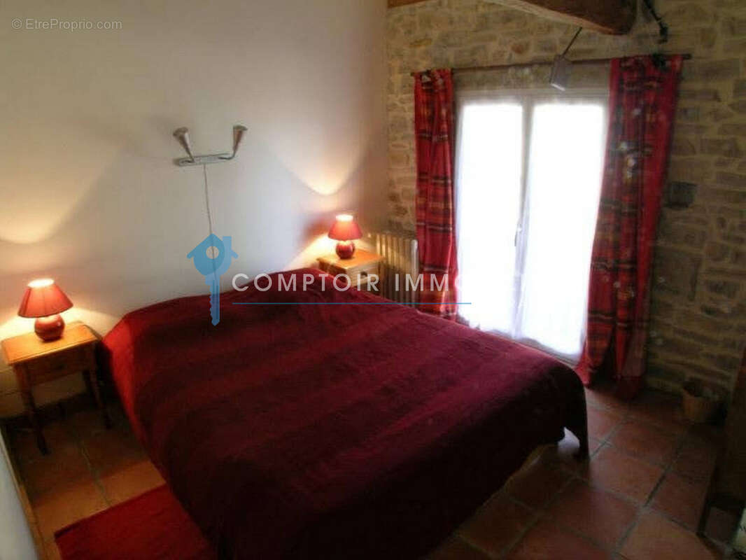 SECTEUR QUISSAC : Propriété comprenant 1 habitation principale et 3 gîtes avec piscine - photo 15