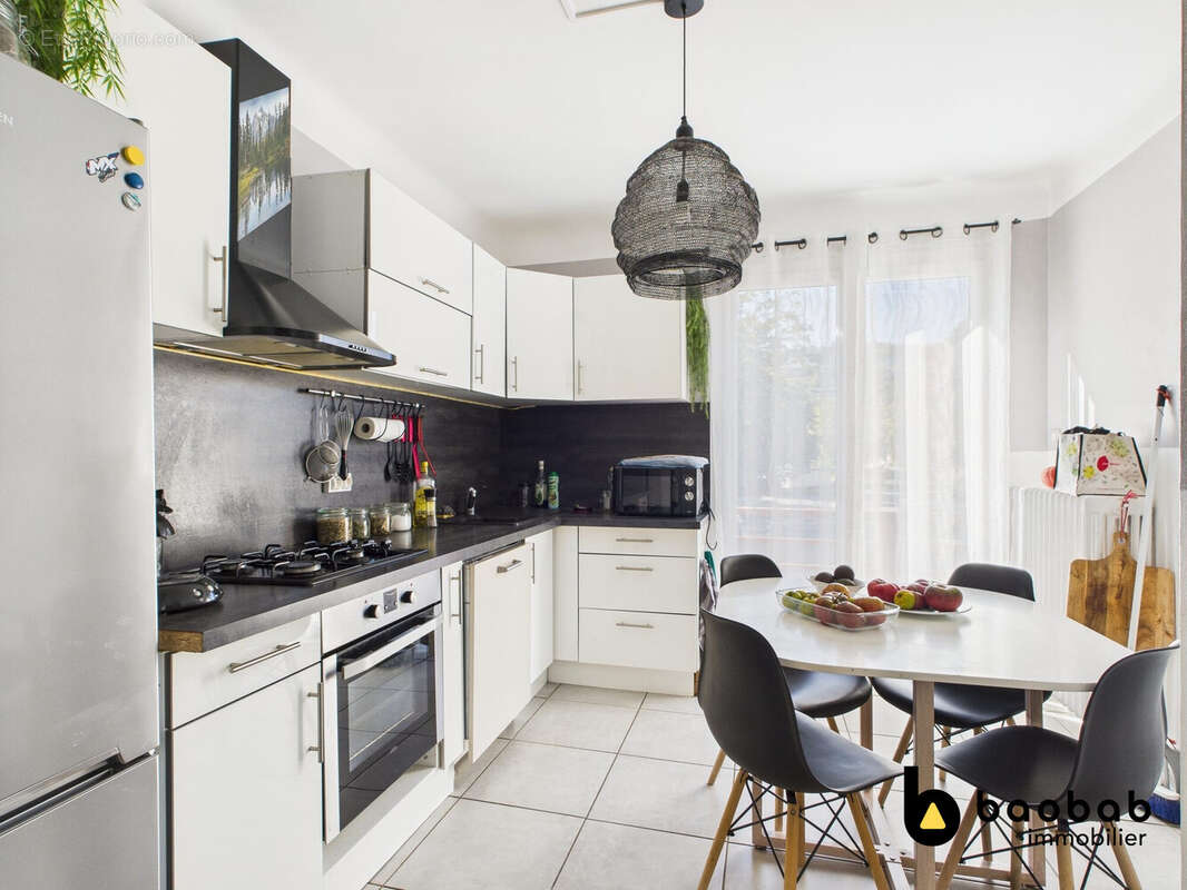 Appartement à BASSENS