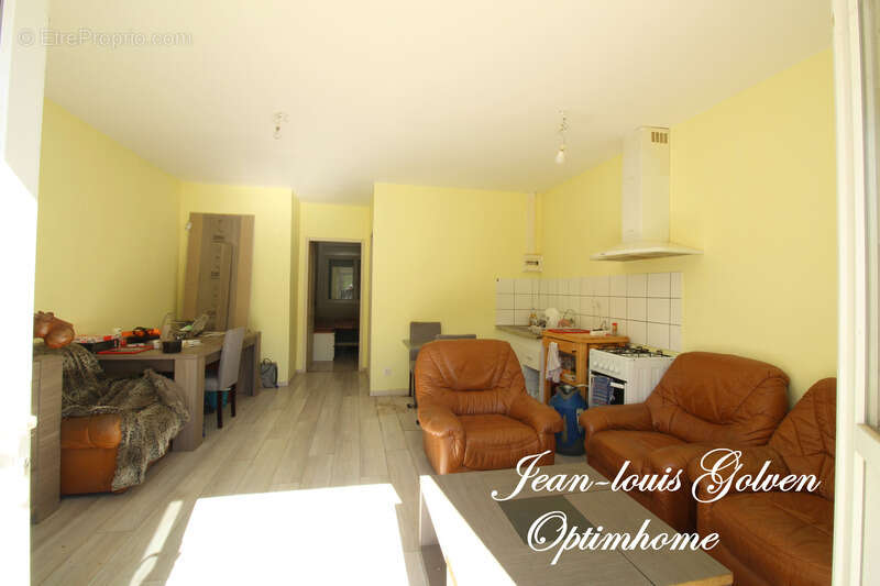 Appartement à TOURNEMIRE