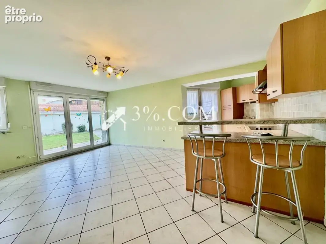 3%COM Beau F3  avec jardin de 134m2 + double garage - photo 22