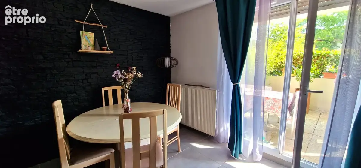 Appartement T3 60 m2 + 30m2 terrasse + parking DOUBLE - photo 3