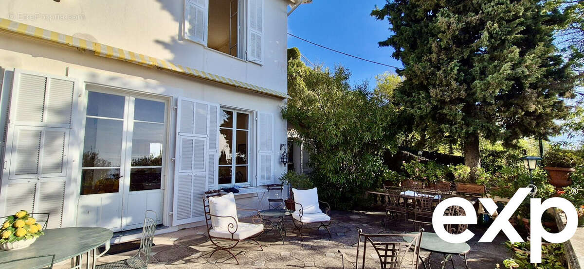 Maison à ROQUEBRUNE-CAP-MARTIN