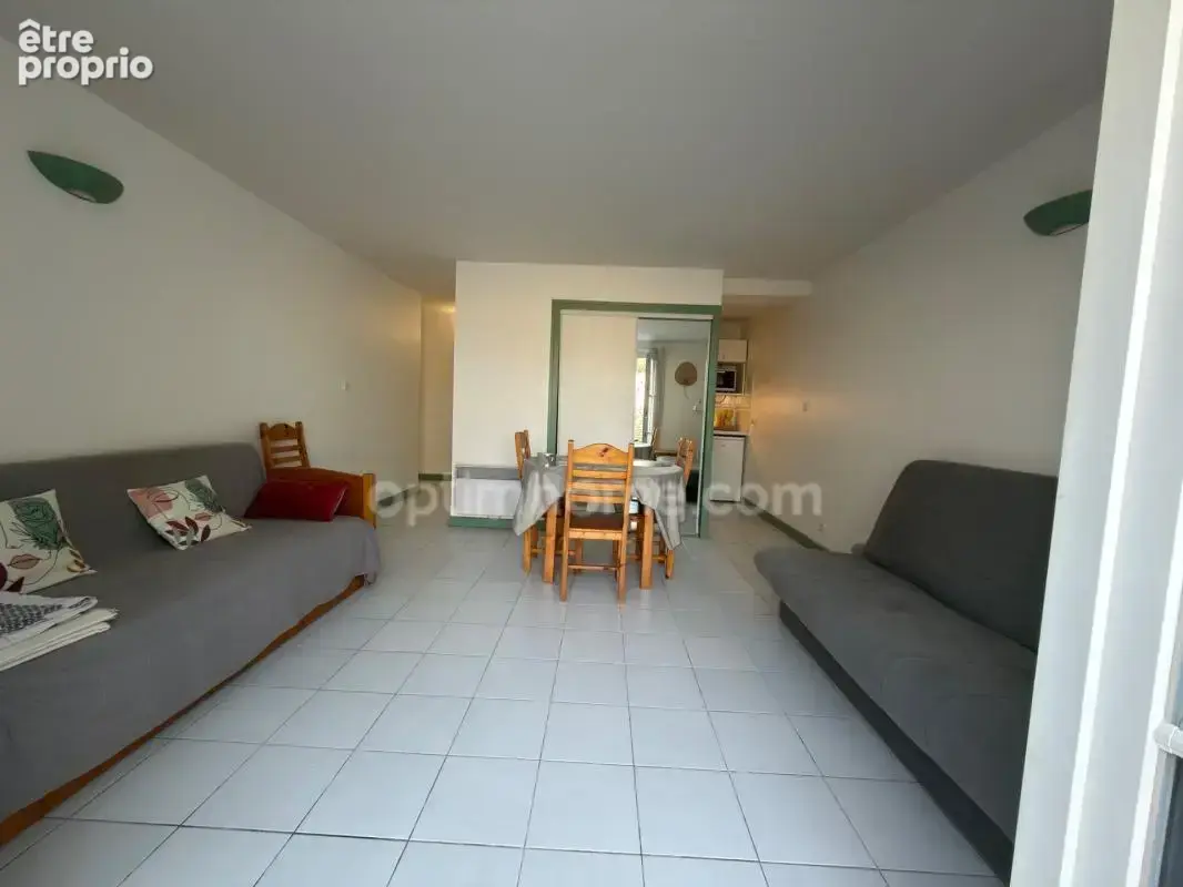 Appartement  avec extérieur clos de murs  au port de st martin de ré - photo 16