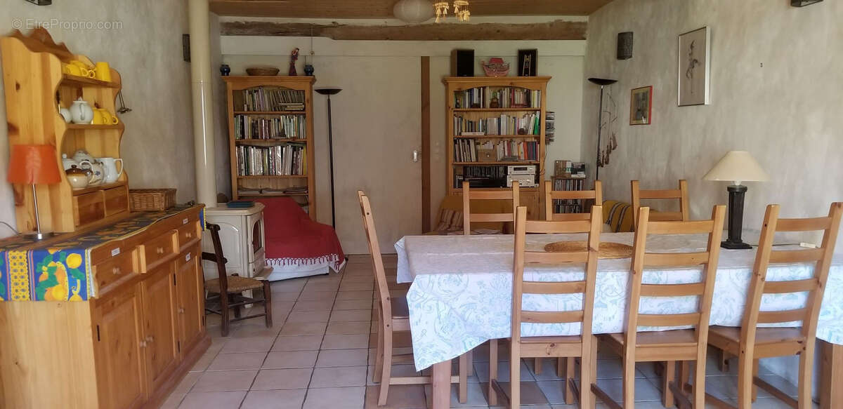 Maison à QUIRBAJOU