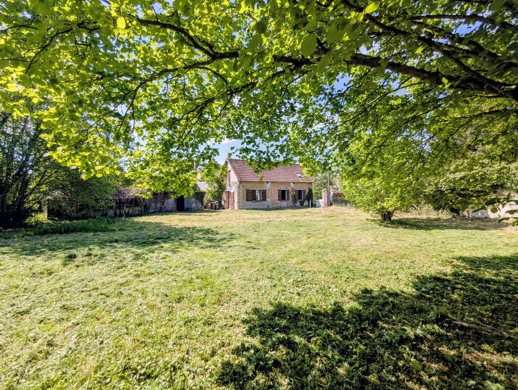 Maison à GAMBAIS