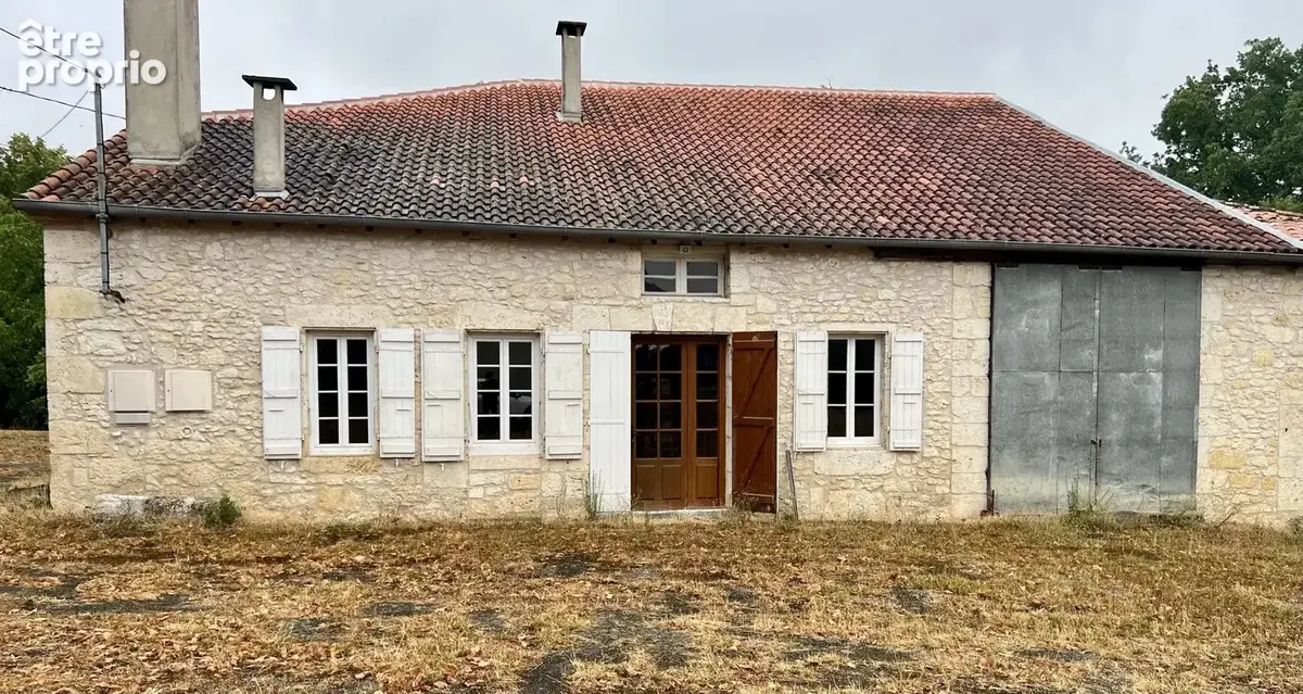Ancienne ferme en pierre au calme – 145 m² habitables et beau potentiel - photo 9