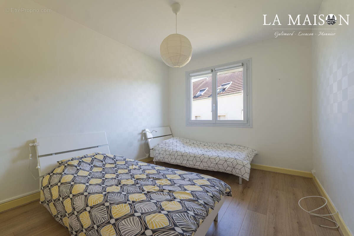 Maison à VAROIS-ET-CHAIGNOT