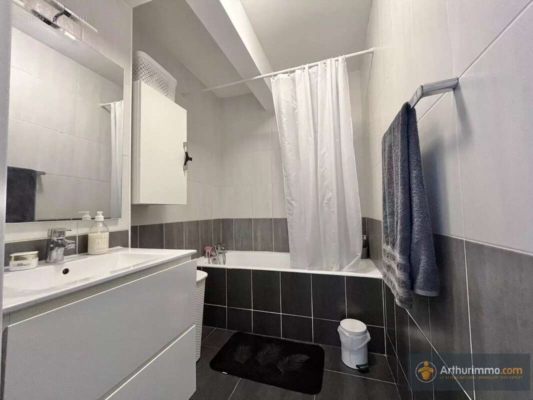 Appartement à LIVRY-GARGAN