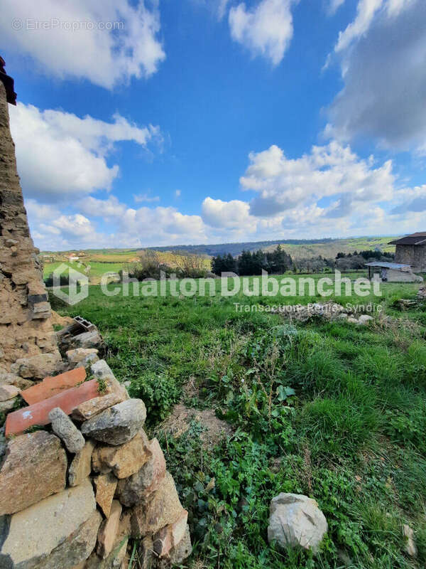 Maison à SAINT-GERMAIN-LAVAL