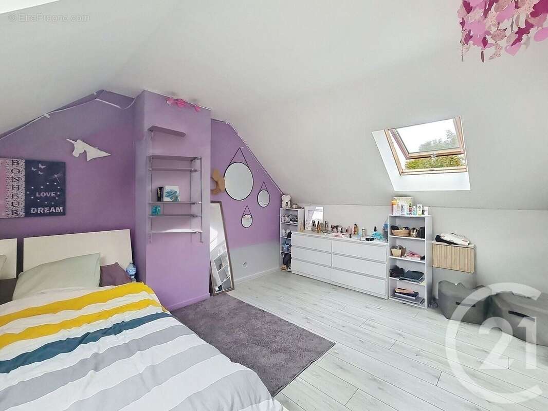 Maison à LONGUEVILLE