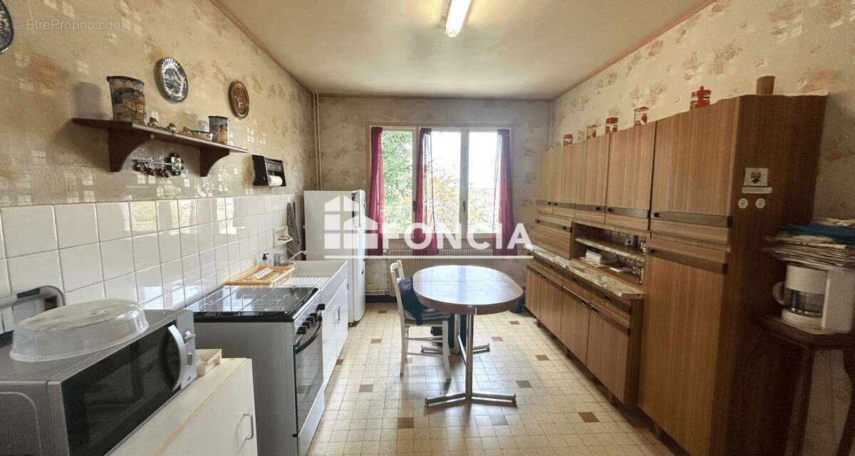 Maison à VOUNEUIL-SOUS-BIARD