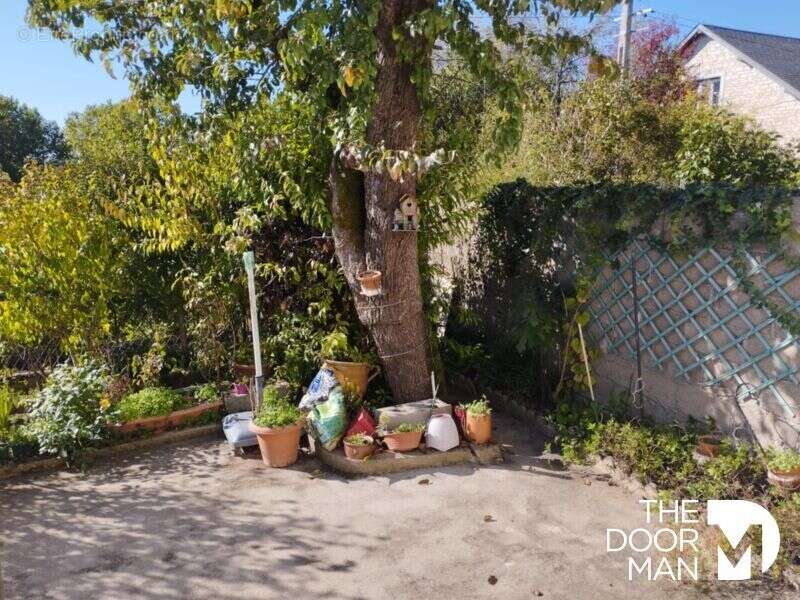 Maison à MAREUIL-SUR-ARNON