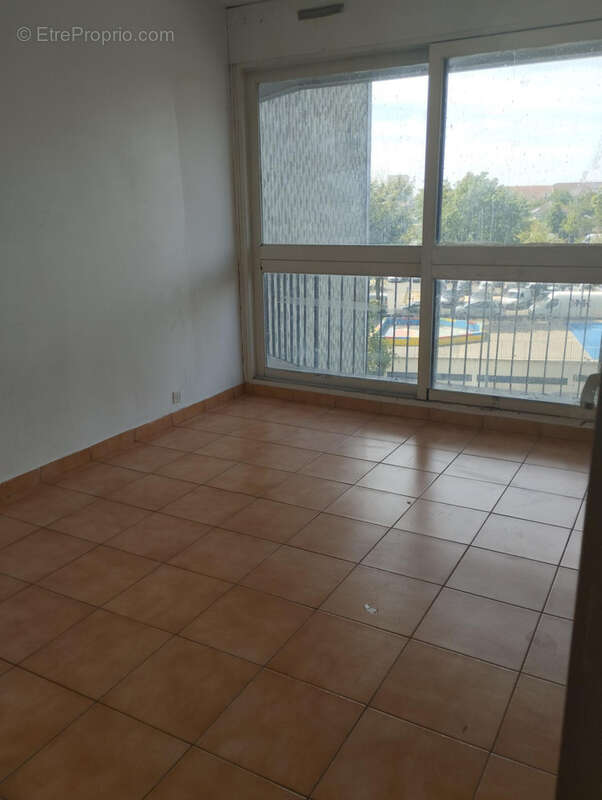 Appartement à GRIGNY