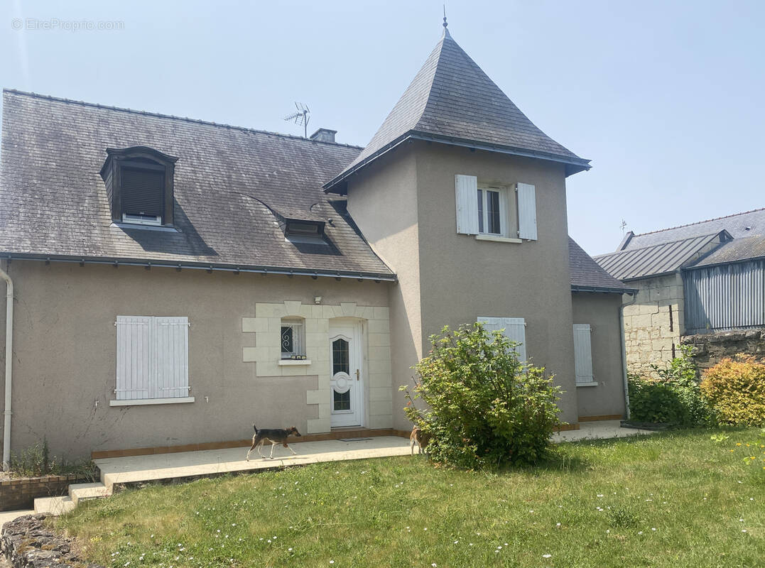Maison à VARRAINS