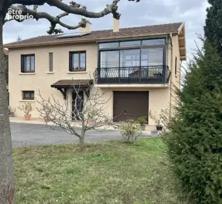 Maison 5 pièces 86 m² · à Vaugneray · 86 m² · 360 000 €