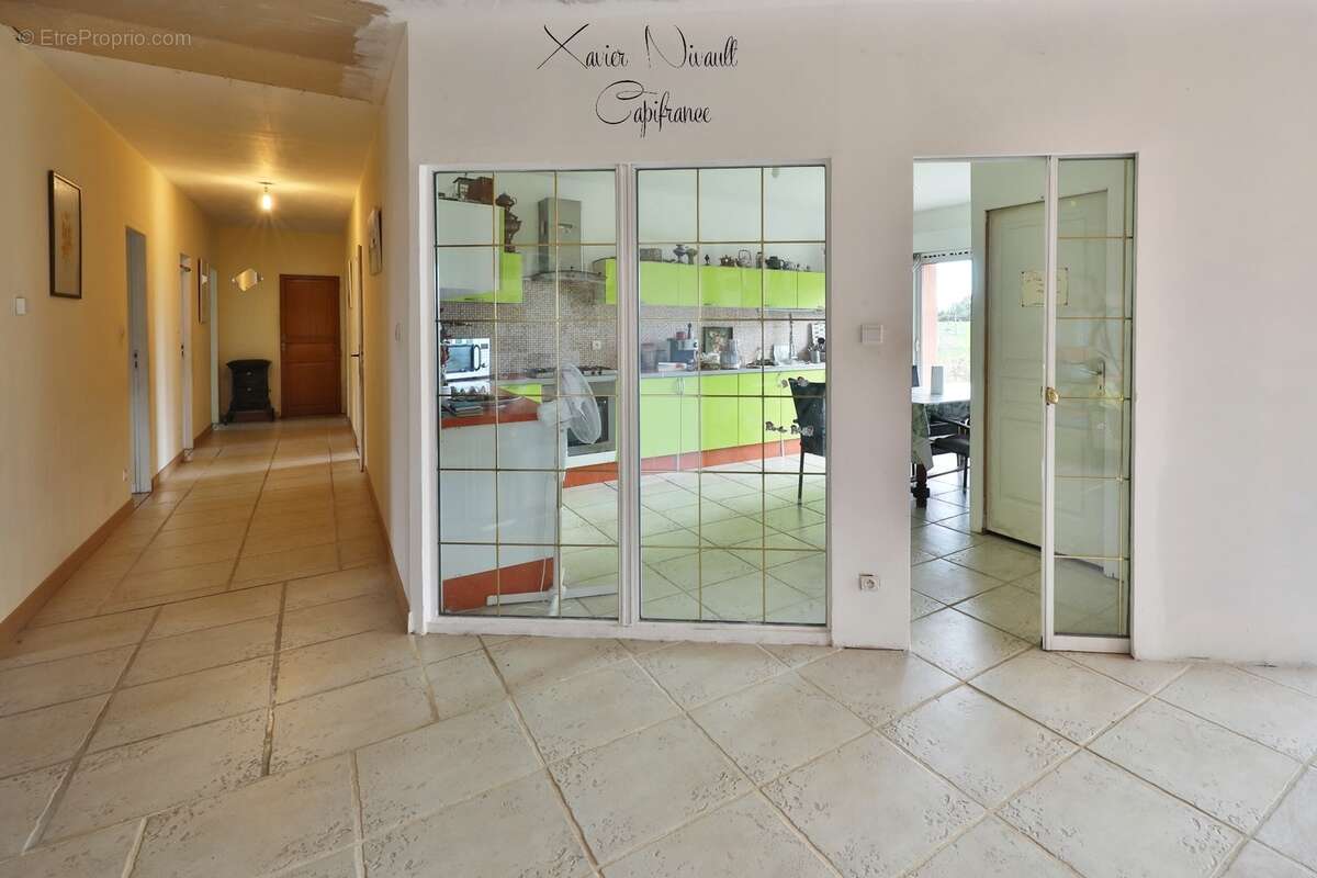 Maison à vendre 8 pièces proche de MANTENAY MONTLIN (01) - photo 7