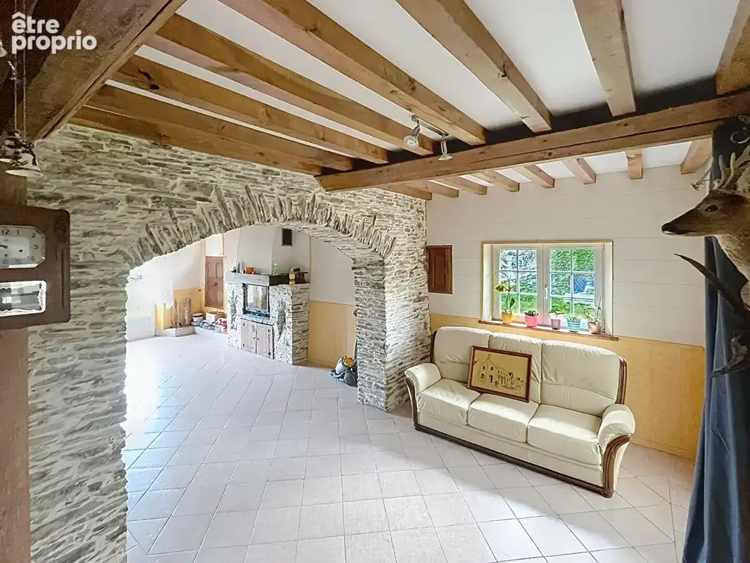 A vendre a montrabot maison en pierre au coeur de la campagne - photo 6