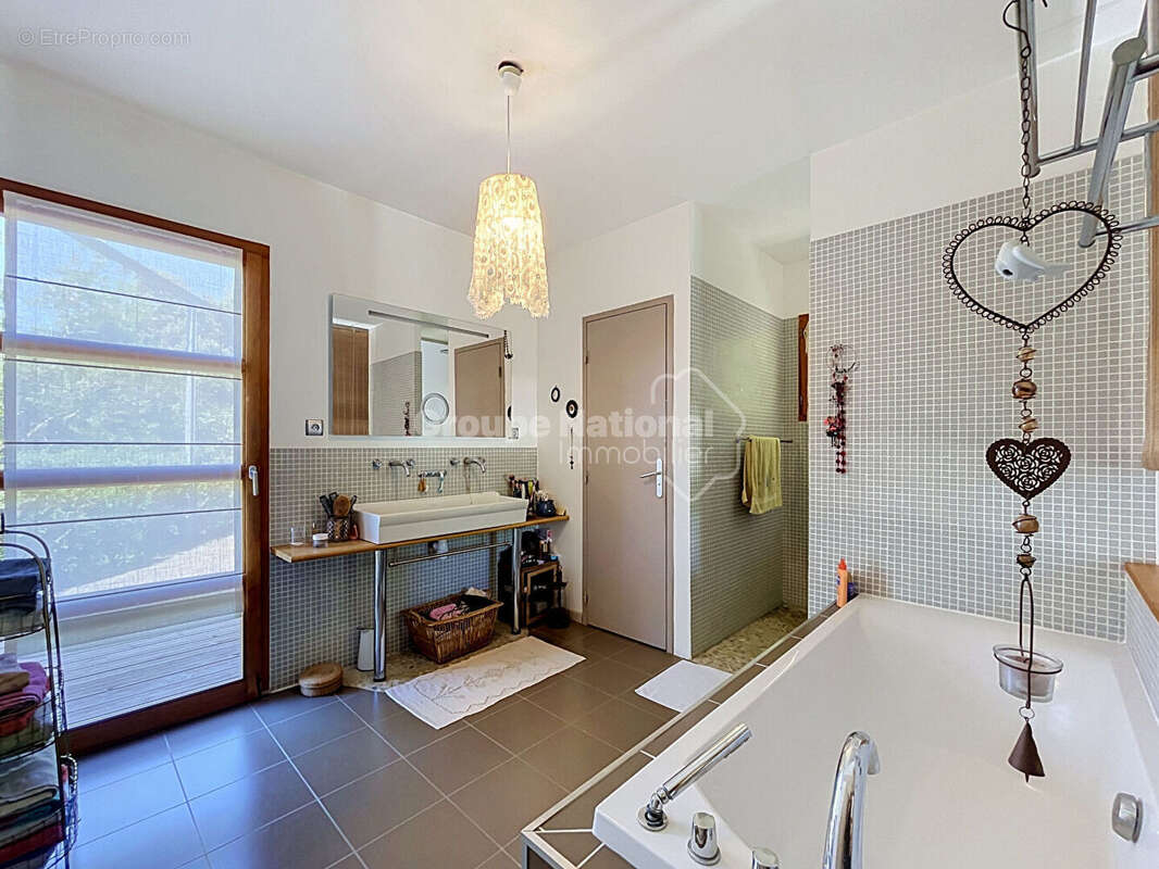 Maison d'Architecte Rochegude 5 pièces 195 m2 piscine - photo 10