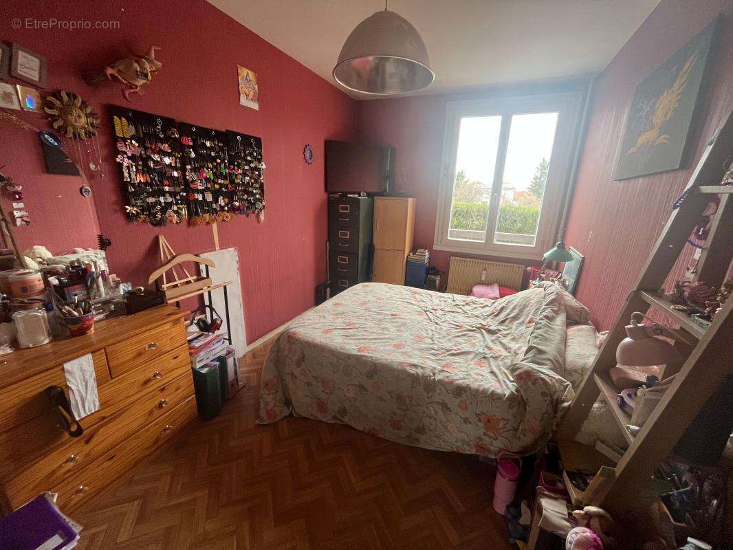 Appartement à PONT-DE-CHERUY