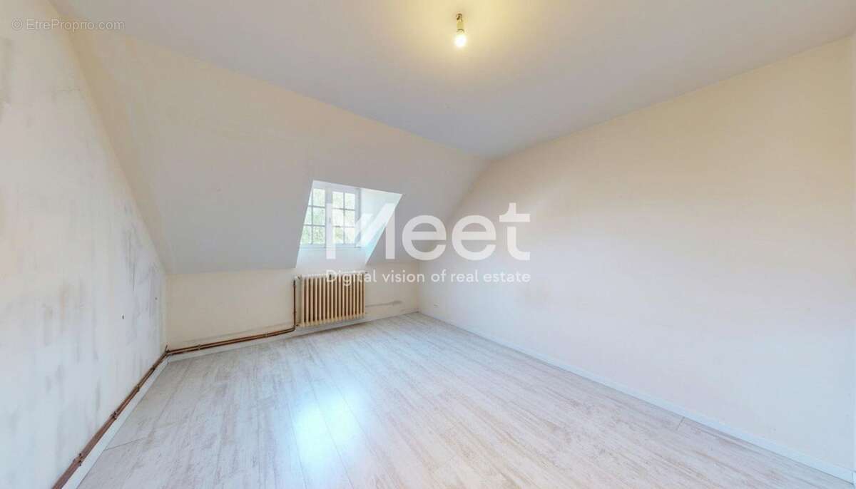 Maison - 4 pièces - 3 chambres - jardin et dépendances - photo 7