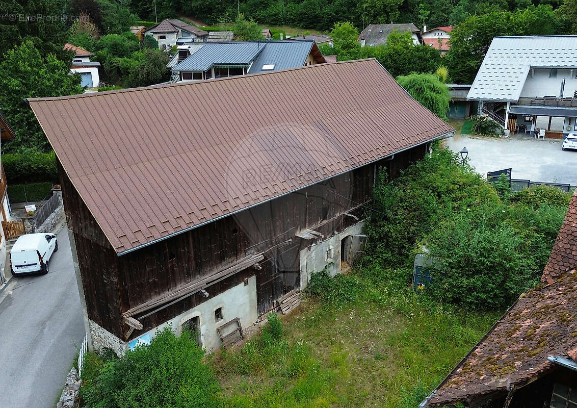 Maison à MAGLAND