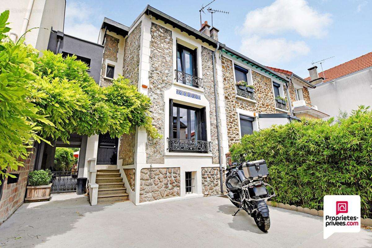 Maison à NOGENT-SUR-MARNE