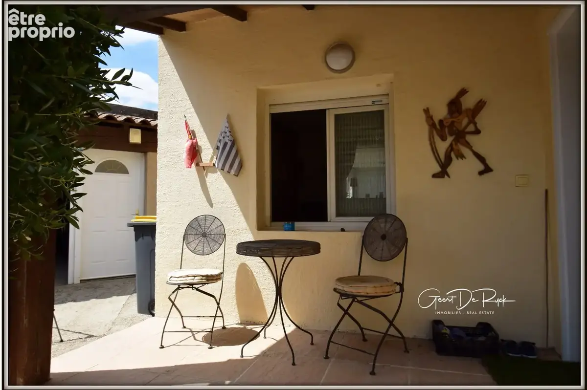 CARCASSONNE proche centre ville. Maison T6 Plain pied sur terrain de 508 m² avec grand garage et piscine - photo 15