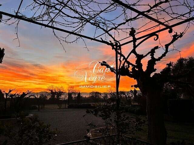 Maison à LE CANNET-DES-MAURES