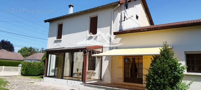 Maison à RONCHAMP