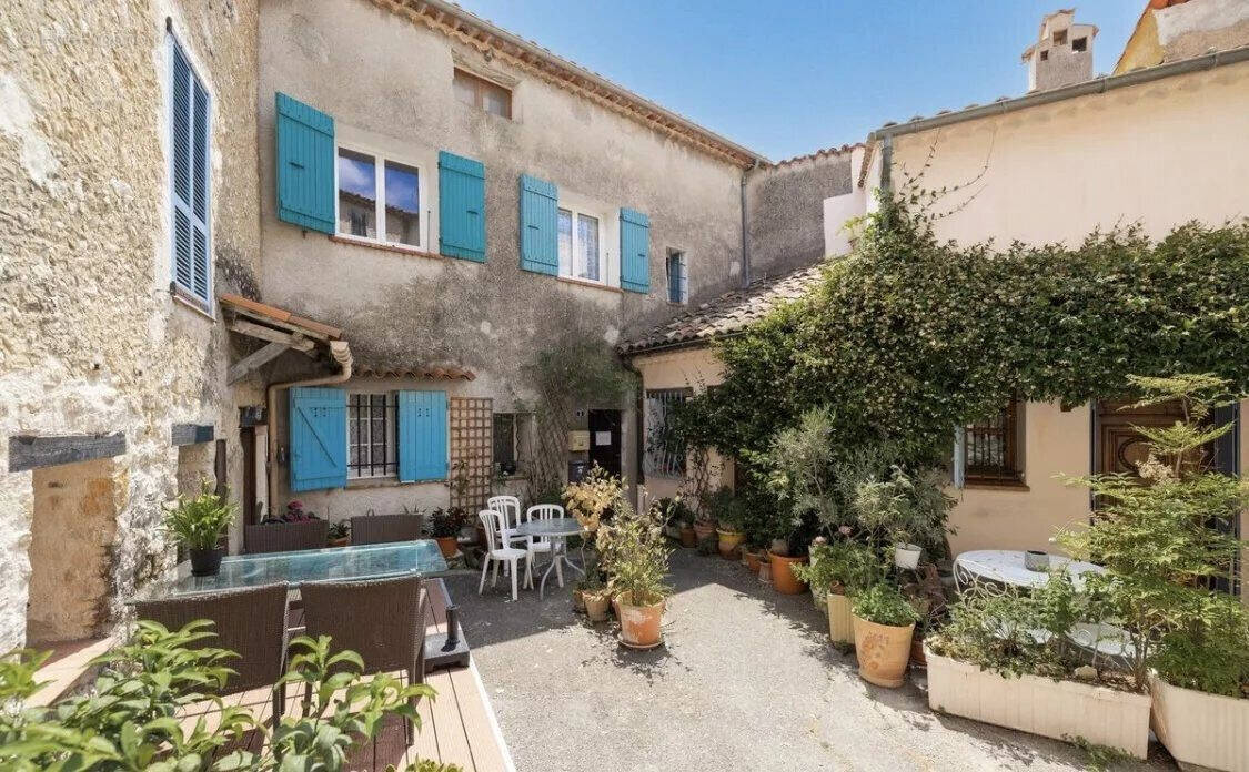 Screenshot - Appartement à CHATEAUNEUF-GRASSE