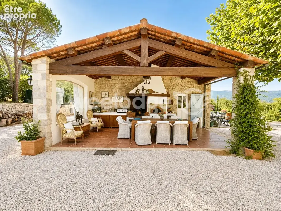 Maison 9 pièces 195 m² à vendre à Fayence (83440) - photo 6