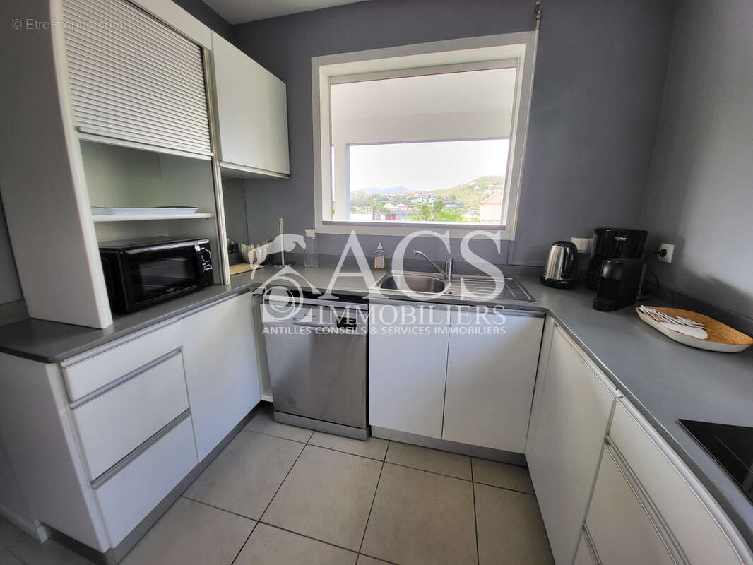 Bel appartement F3, vue et accès plage Anse Mitan - photo 6